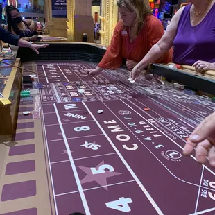 Learning how to play craps