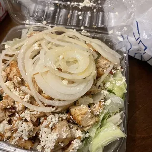Tell me what&apos;s wrong with this picture? Compared to any other salad reviewed?! Unacceptable.