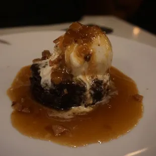 dessert, food