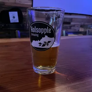 Beers and live music!