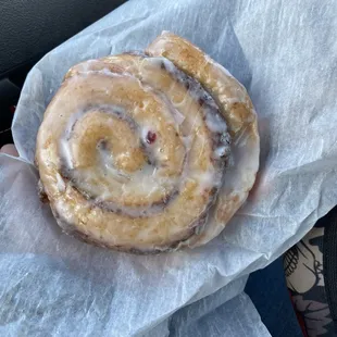 Cinnamon roll