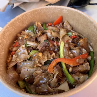 Pad Kee Mao Noodle