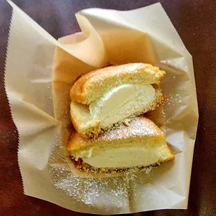 Donut panini with lemon ice cream