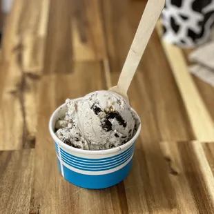 Holy cow flavored ice cream. Cookies and cream with caramel.