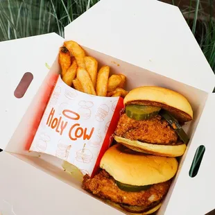 HOLY COW BURGERS AMAZING THANKSGIVING LUNCH SPECIAL