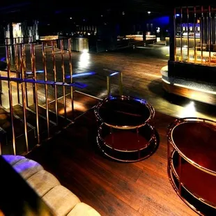 the interior of a bar