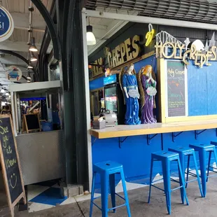 the interior of a restaurant