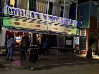 Maple Leaf Bar