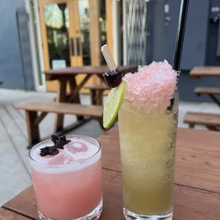 505 on the left and yes queen on the right