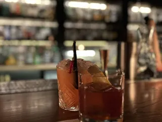 2NW5 Basement Bar - The Hoxton