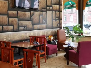 Maxwell's Cafe & Grill