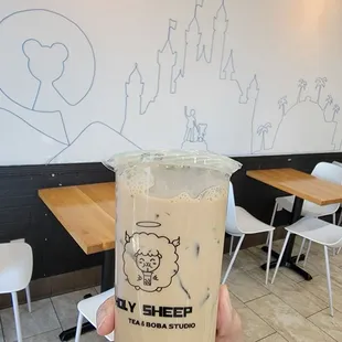 Holy Grail (signature milk tea)