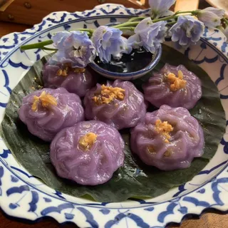 Chor Muang (Purple Dumpings)