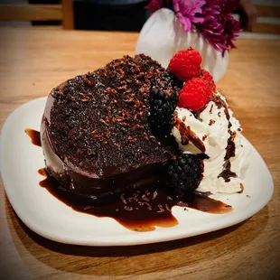 Valentine&apos;s Day Chocolate Ganache Cake