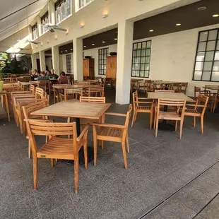 Courtyard seating