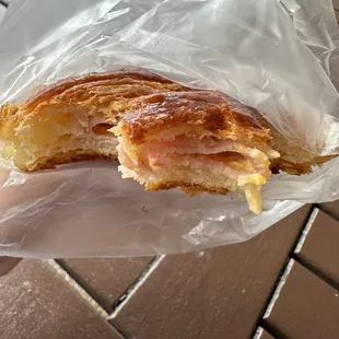 Ham &amp; cheese pastry