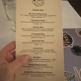 Menu w holiday cocktails