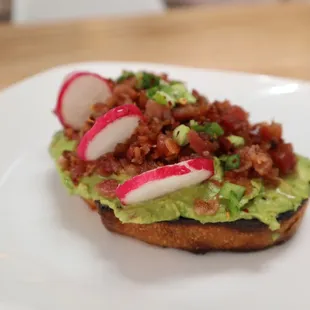 Br-avo avocado toast