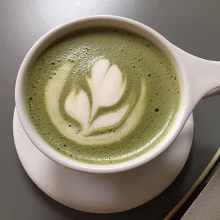 4. Organic Matcha Tea Latte