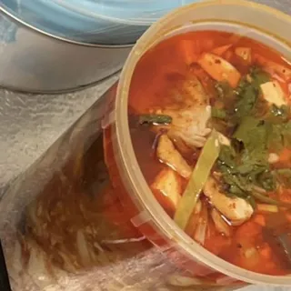 S1. Pork Intestines Fire Pot /