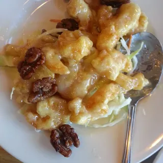 C14. Honey Walnut Shrimp /