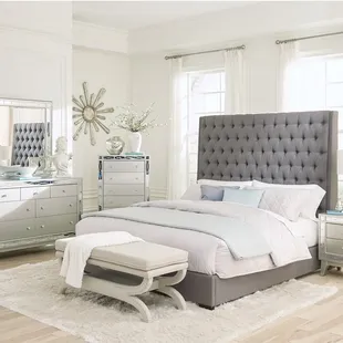 Gorgeous high headboard