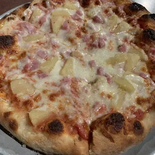 Hawaiian Pizza