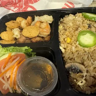 Combo clay pot rice take out