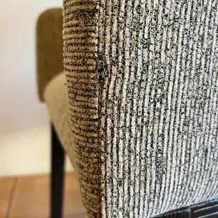 seams coming apart after 5 weeks.