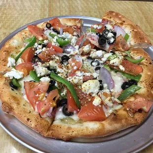 Omg looks amazing, Haley got Greek style pizza this is personal size WOW it&apos;s big &amp; so worth what we paid &amp; then some. Haleys in heaven ;)