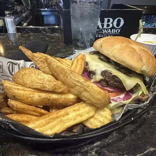Bacon Mushroom Swiss Burger (minus the bacon)