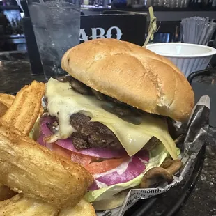 Bacon Mushroom Swiss Burger (minus the bacon)