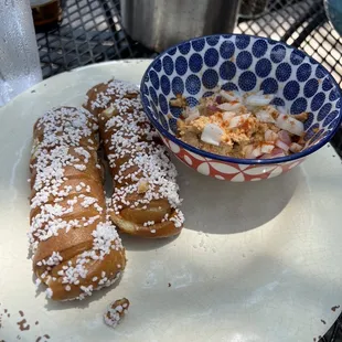 Pretzel &amp; Brie