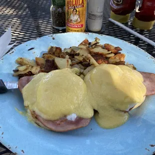 Eggs Benedict