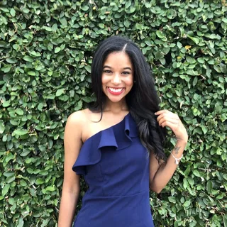Naihla R.