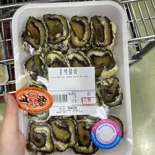 Hobakmari- pumpkin rolls