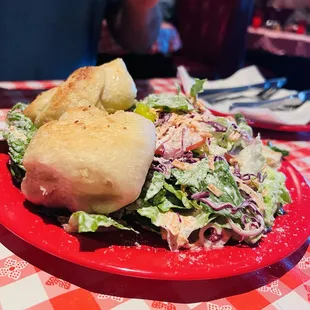 Some salad with the pizza