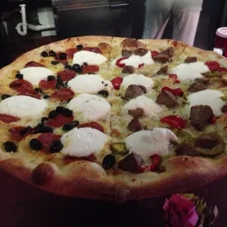 White Pizza   Medium (16")