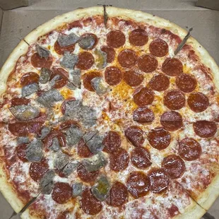 Best pizza in Tampa! You must give it a try.