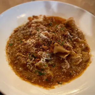 Campanelle (mushroom bolognese, cream, Parmesan, breadcrumbs)