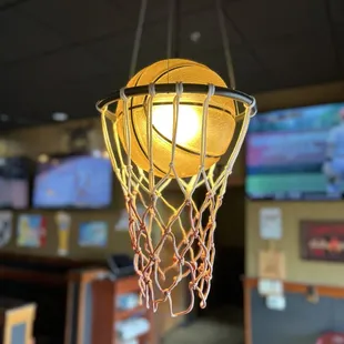 Light fixture