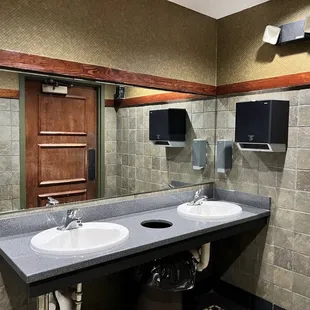Women&apos;s restroom