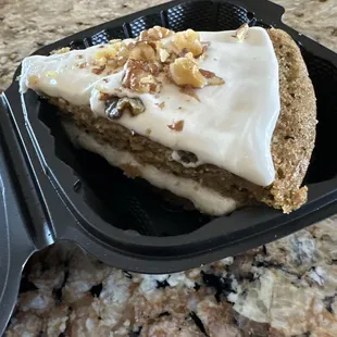 Carrot Cake too go!