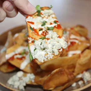 Say hello to the crunchy, chip version of hot wings!