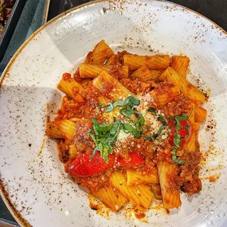 Rigatoni Bolognese