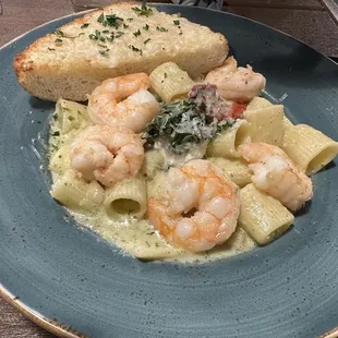 Shrimp Pesto