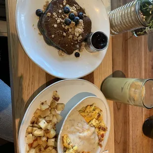 Blue berry pancakes, all the meats scrambled eggs. Vietnamese iced coffe, and Irish hug coffee!