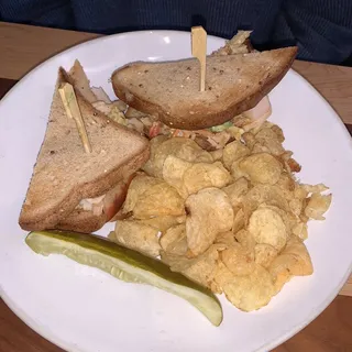 Turkey Avocado Sammie