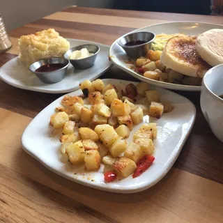 Roasted Rosemary Potatoes
