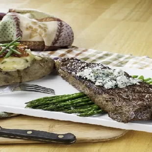 The most festive cuts for your holiday hoorah event beat with 95% to 97% lean juicy meat.